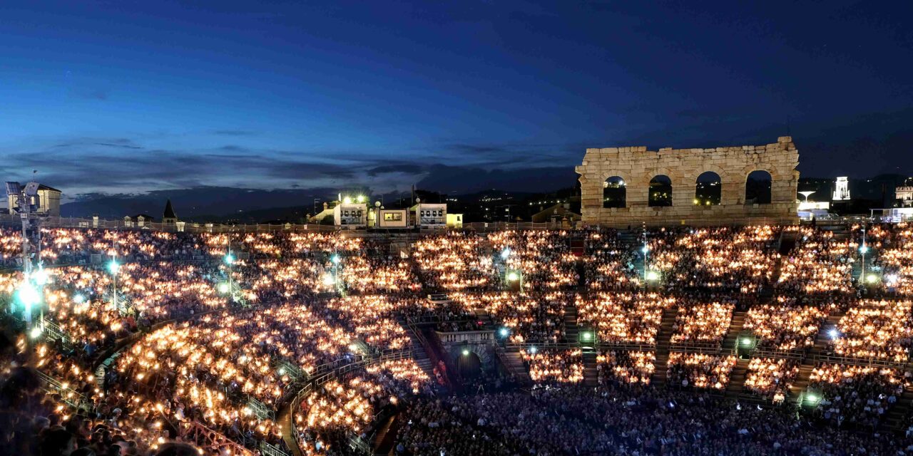 Fondazione Arena ha presentato oggi all’anfiteatro romano i programmi dei Festival 2024 e 2025