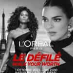 L’Orèal celebra l’empowerment femminile con il défilé “Walk your worth” ai piedi della Torre Eiffel in occasione della PFW