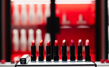 Rouge Allure Velvet Nuit Blanche, 8 nuove tonalità di rossetti per ogni ora della notte da scoprire