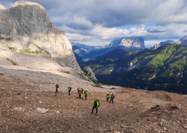 Parte il 7 maggio il tour di Marmolada 03.07.2022 – La proiezione del documentario prende avvio in Veneto e in Trentino, dove la storia è nata