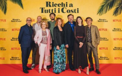 Netflix presenta RICCHI A TUTTI I COSTI con Christian De Sica e Angela Finocchiaro
