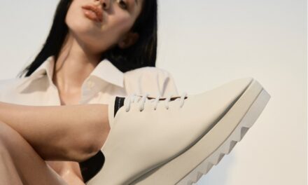 Stella McCartney: Amelia Gray è il volto dell’iconica Elyse