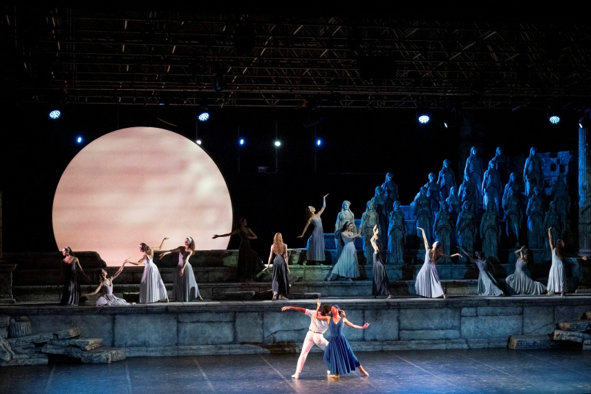 “Zorba il Greco”tre serate al Teatro Romano per celebrare il Centenario di Theodorakis