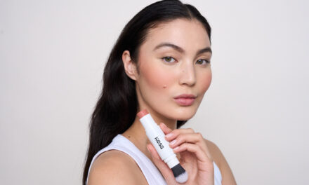 Kess Berlin: Click-in-Brush e Blush Cheeks per un Make-Up on the go