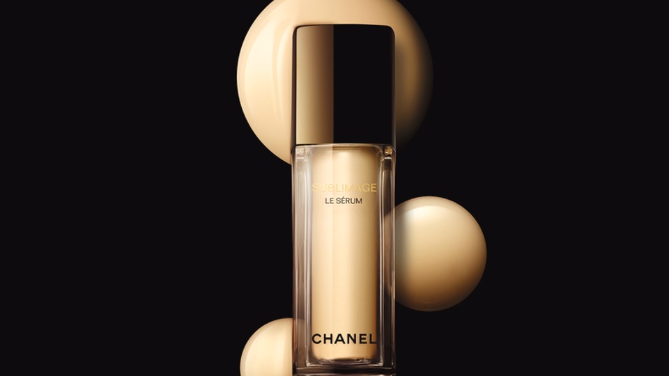 Chanel: Sublimage Le Sèrum per una pelle ridensificata e luminosa
