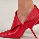 Ferragamo: Collezione P/E 25 Scarpe Donna