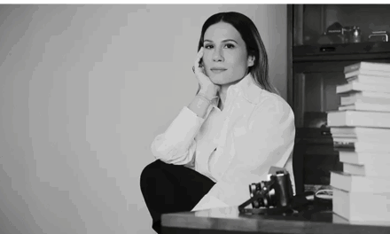 Kering e il Festival di Cannes consegneranno il 2025 Women In Motion Emerging Talent Award alla regista brasiliana Marianna Brennand