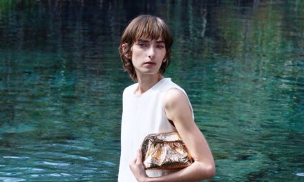 THEMOIRè presenta una capsule di borse realizzate in Pineapple Fabric