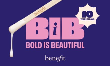 Benefit Cosmetics celebra 10 anni di “Bold is Beautiful”