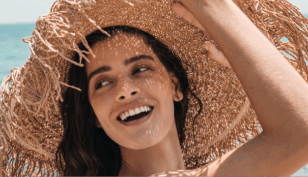 Apivita BEE SUN SAFE: la protezione solare che rispetta la pelle e ama la natura