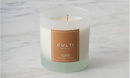Turri celebra il suo centenario con una fragranza esclusiva in collaborazione con Culti Milano: nasce “Bergamot Cuir”