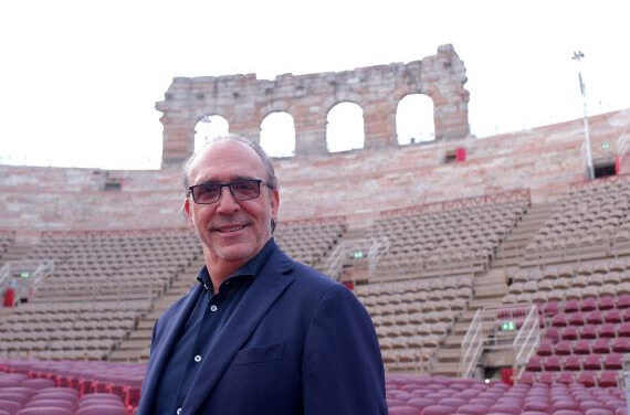 L’Arena cambia voce – nuovi annunci per gli spettatori
