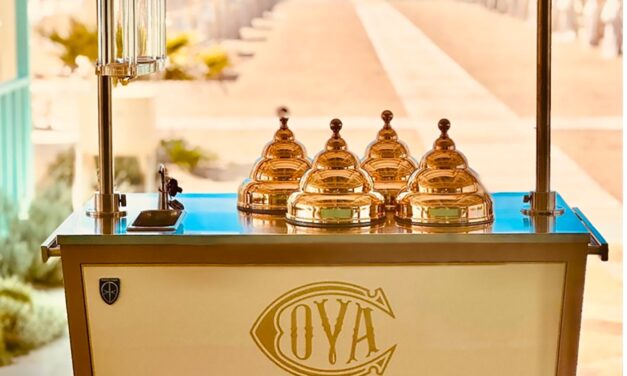 Il gusto raffinato della Pasticceria Cova incontra la dolce vita della Versilia presso i bagni Alpemare di Forte dei Marmi