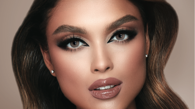 Desio svela le lenti a contatto nella sfumatura Pantone Mocha Mousse