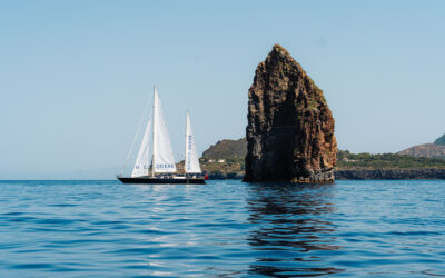 Guess salpa con CLOVIS per un’esclusiva esperienza “by the sea”