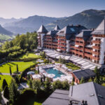 Sant Ambroeus all’Alpina Gstaad: un’estate alpina dal cuore milanese