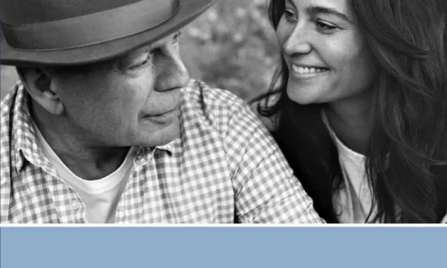 Emma Heming Willis firma il libro “Il Viaggio inatteso”: prendersi cura di sé quando ci si prende cura degli altri