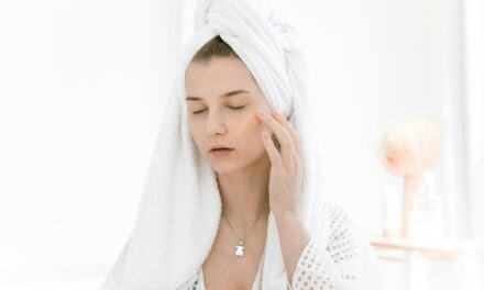 I trattamenti estetici più richiesti dopo l’estate per rivitalizzare la pelle del viso