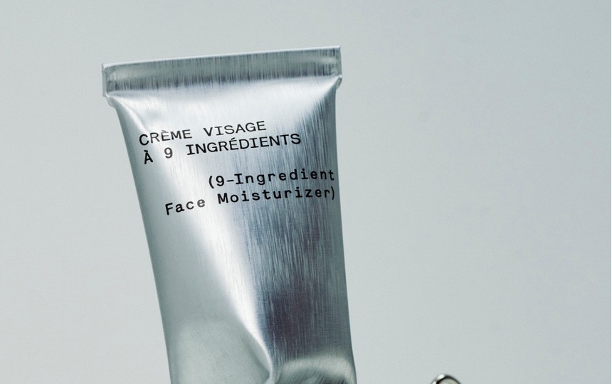 Typology sbarca in Italia: quando la skincare minimalista diventa un manifesto