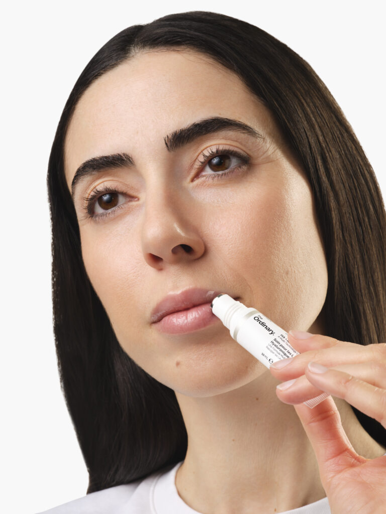 The Ordinary presenta la nuova Lip care Longevity: HA + Asiaticode Lip Treatment