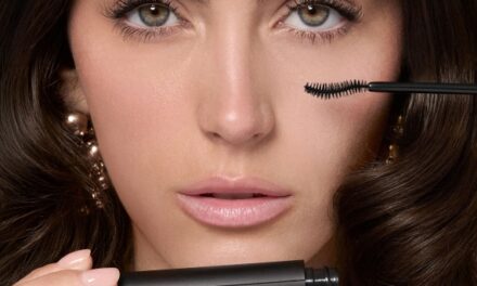 Collistar svela il nuovo make-up occhi per uno sguardo magnetico e molto glam